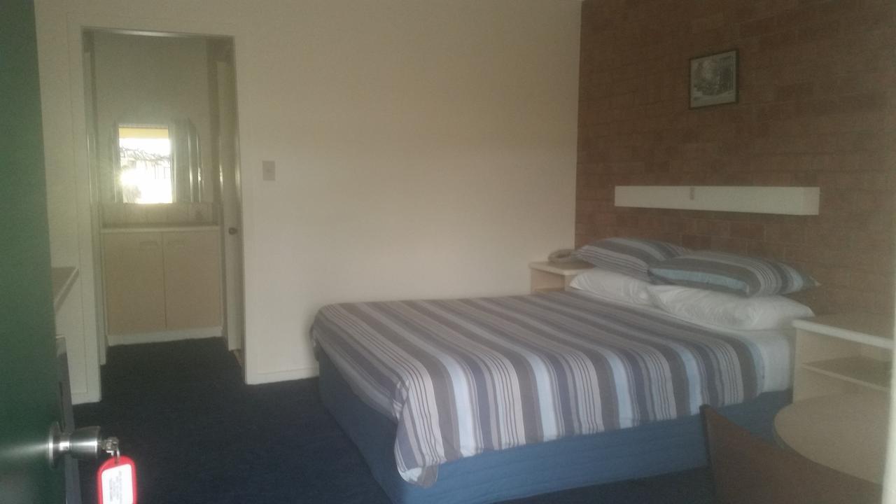 Omeo Motel Kültér fotó