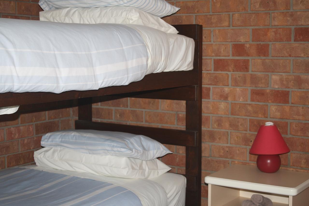 Omeo Motel Kültér fotó