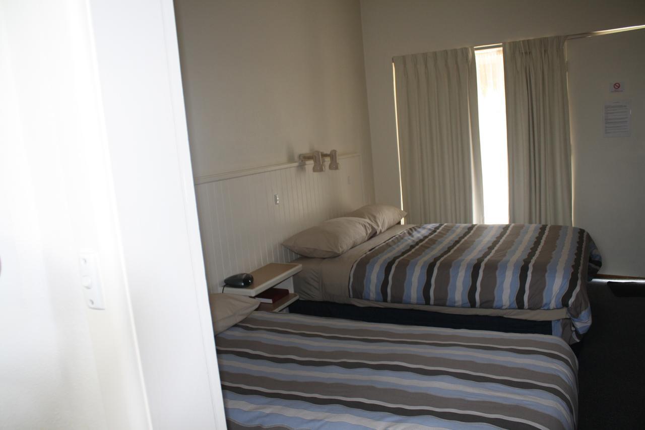 Omeo Motel Kültér fotó