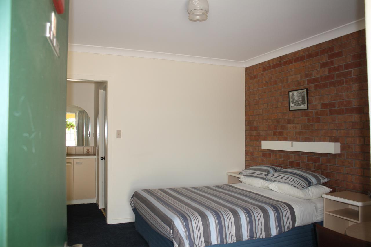 Omeo Motel Kültér fotó